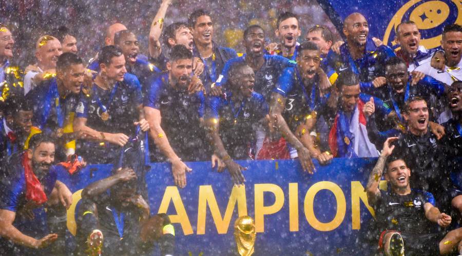 En 2018, le sacre a eu de lourdes conséquences pour ce bleu