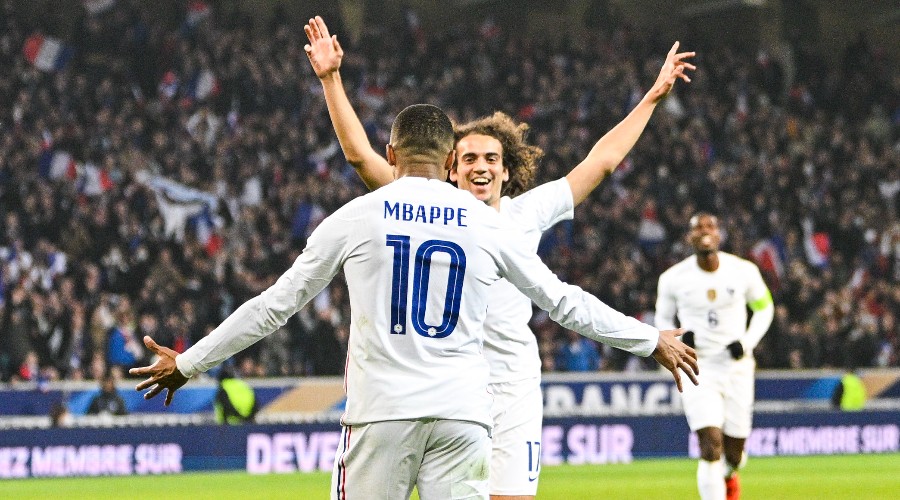 La province réussit le coup de blues !