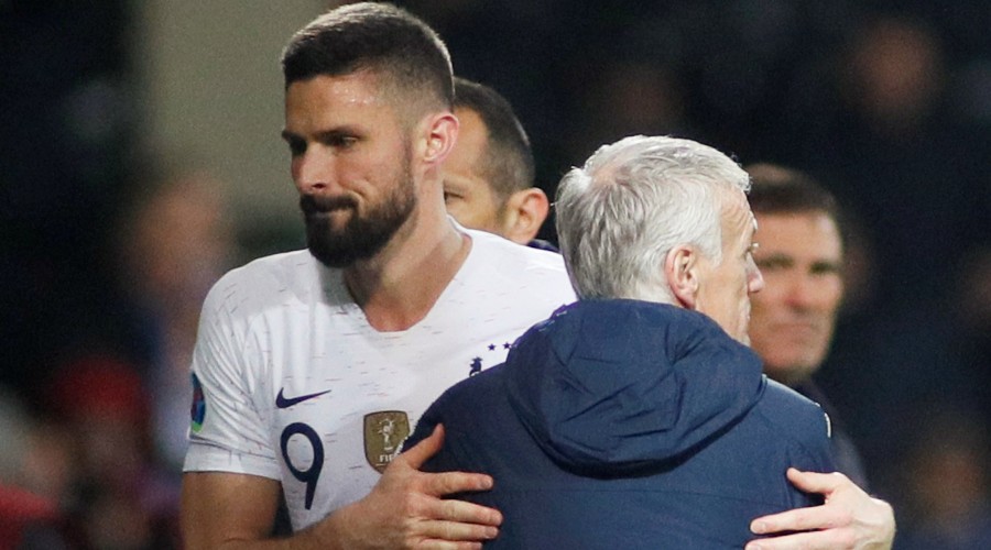 Deschamps a des problèmes avec Giroud