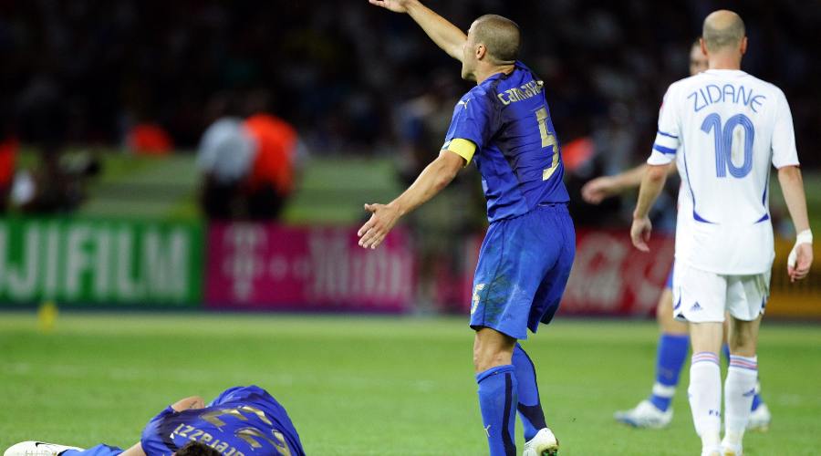 Materazzi ne devrait pas poursuivre Zidane…