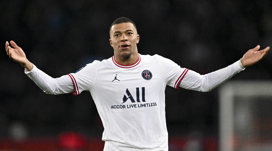 Mbappe et le Real Madrid contraints de changer de plan