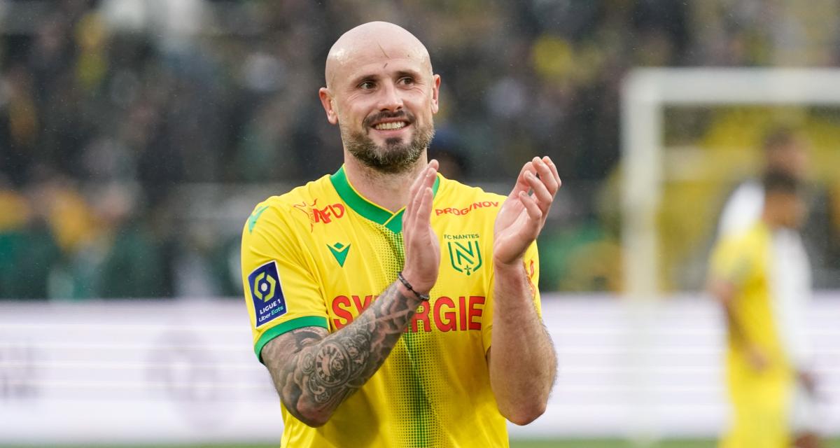 Nantes-Monaco : les Palois saluent les supporters après les qualifications