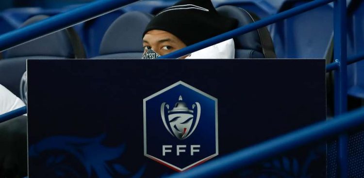 Pourquoi Mbappe doit rester à Paris, selon Le Graët