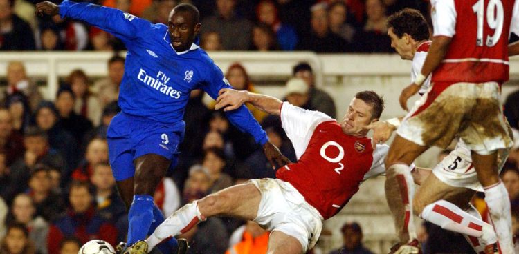 Un ancien joueur d’Arsenal quitte l’Ukraine pour combattre