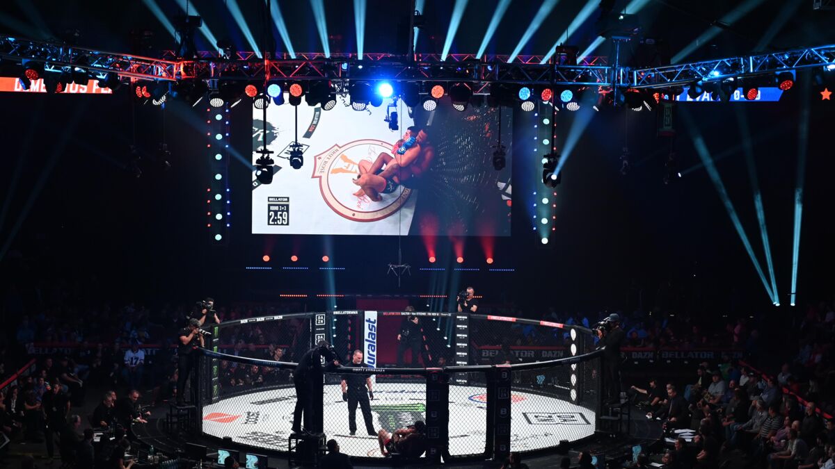 Un combattant qui veut égaliser le terrain de jeu obtient un KO en 7 secondes