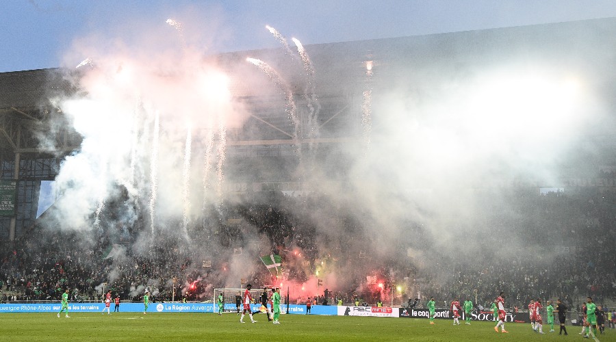 Le match a été interrompu à Saint-Etienne !