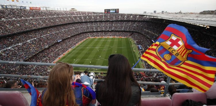 Barcelone va changer de stade