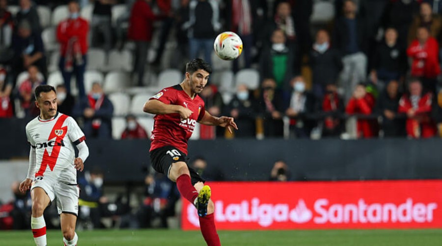 Carlos Soler, de nouvelles idées pour Barcelone