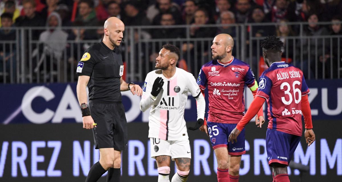 Clermont-Paris Saint-Germain : Gastian grince à l’arbitrage !