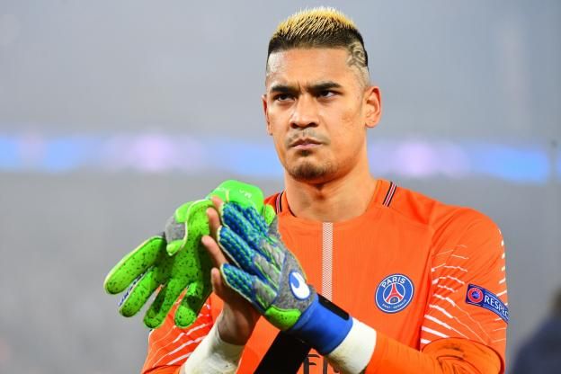 Quand Ronaldinho a pris sa retraite ?