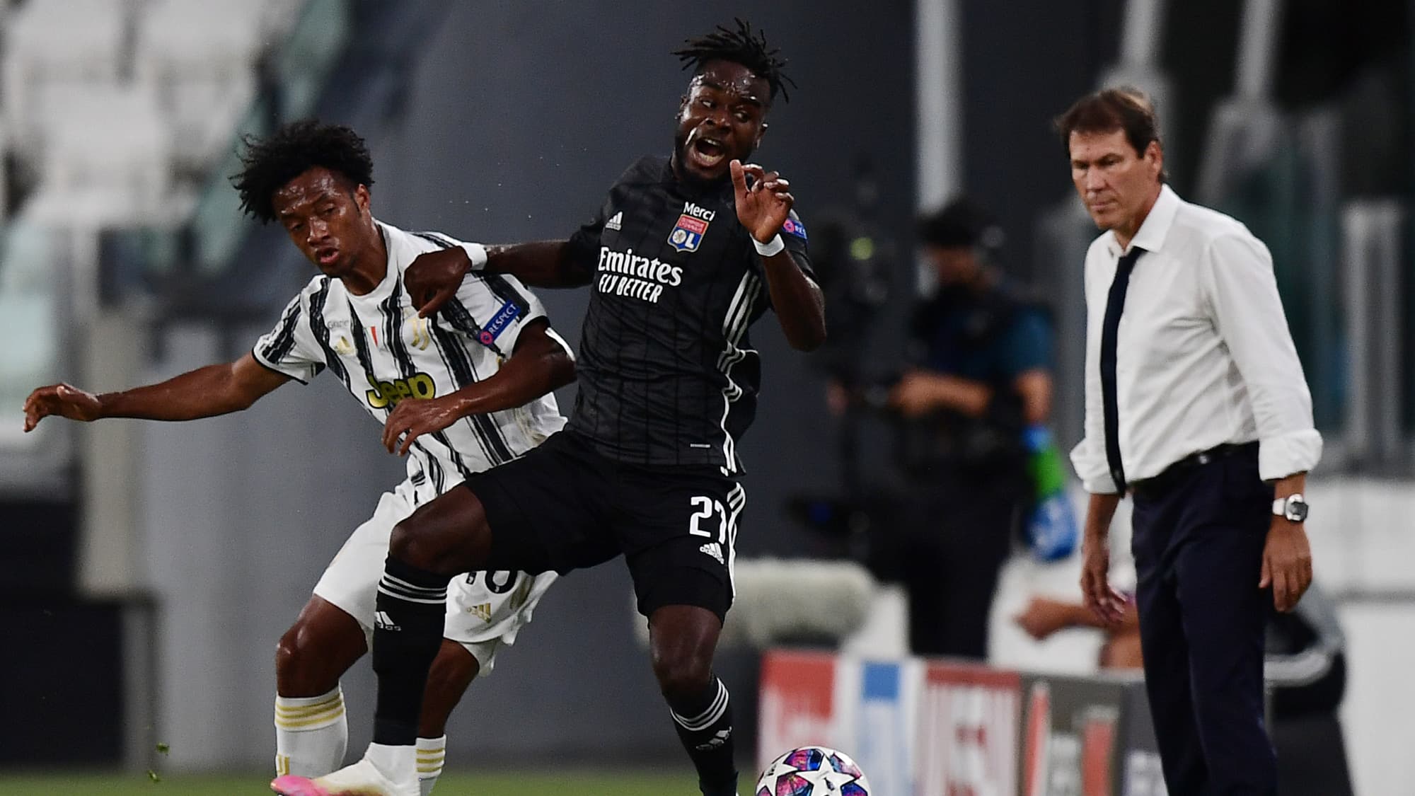 Comment s’appelle le Stade de Lyon dans FIFA 22 ?