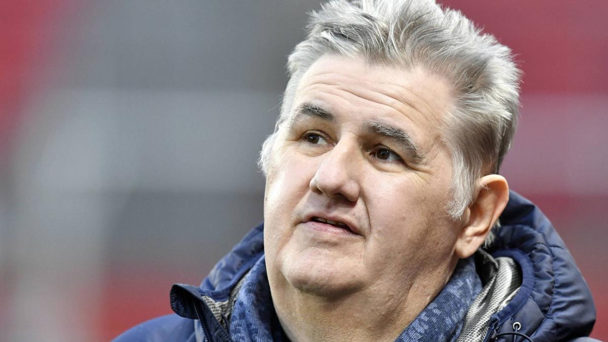 Qui remplacera Pierre Ménès ?