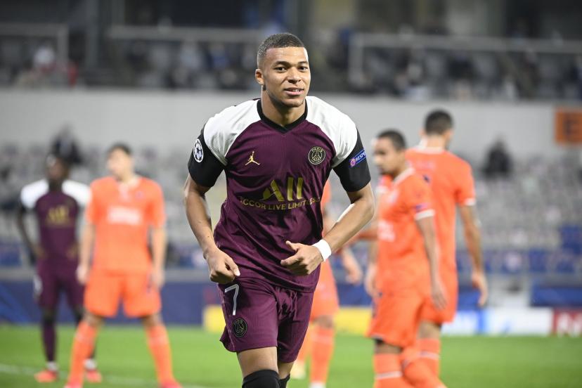 Comment joindre Kylian Mbappé ?