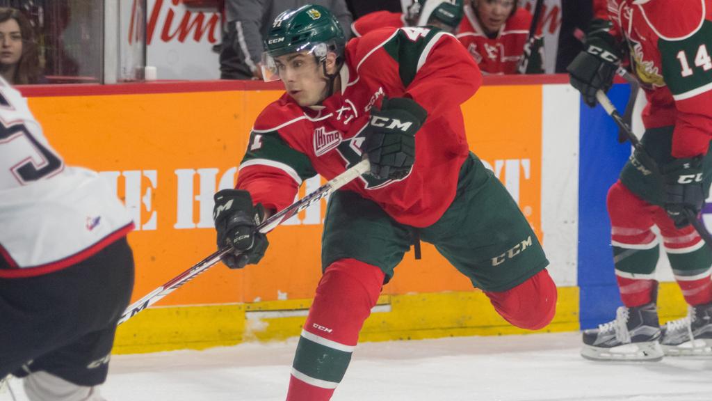 Pourquoi les bagarres au hockey ?