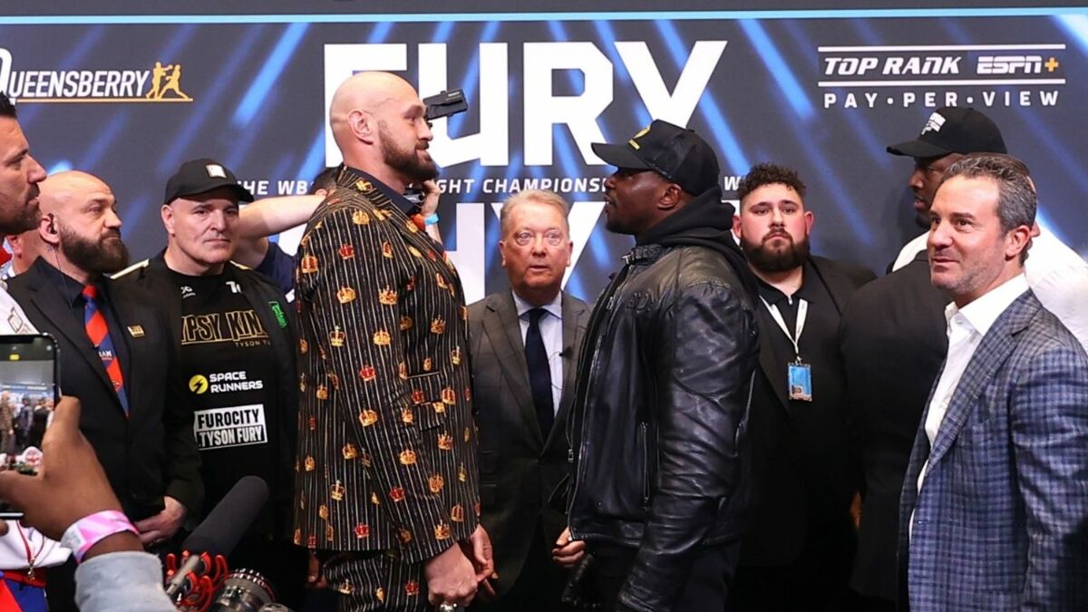 Deux boxeurs s’affrontent avant le combat (vidéo)