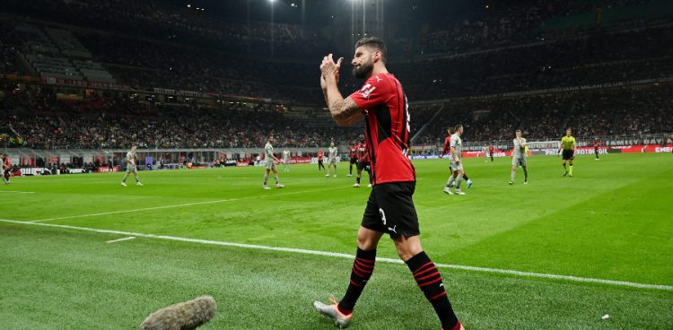 Giroud, ça manque encore