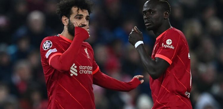 Klopp discute des tensions entre Mane et Salah