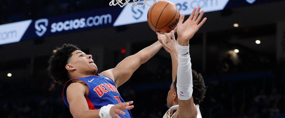 Les Lakers coulent lors d’une soirée française à OKC
