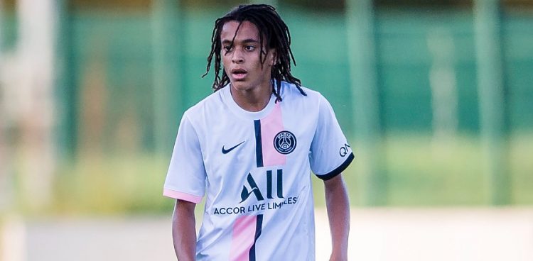 Mbappe, son frère a déjà son fan club