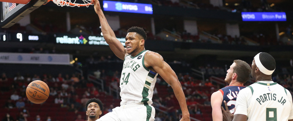 Milwaukee et Golden State au prochain tour