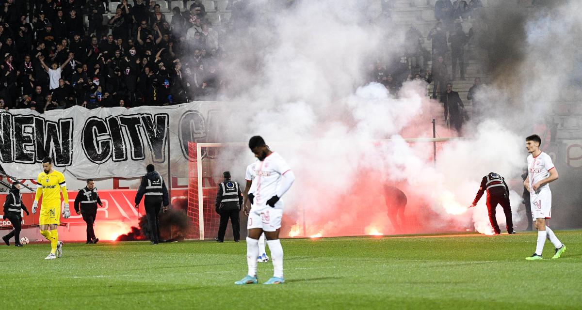 🚨 Nancy – Quevilly-Rouen : Le match est arrêté et la Lorraine est officiellement reléguée en équipe nationale !