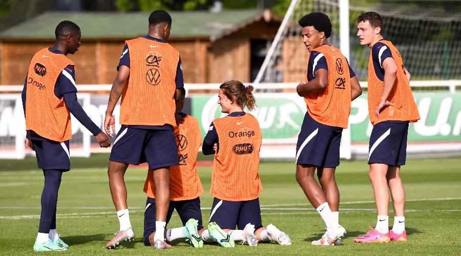 Où habite Raphael Varane ?