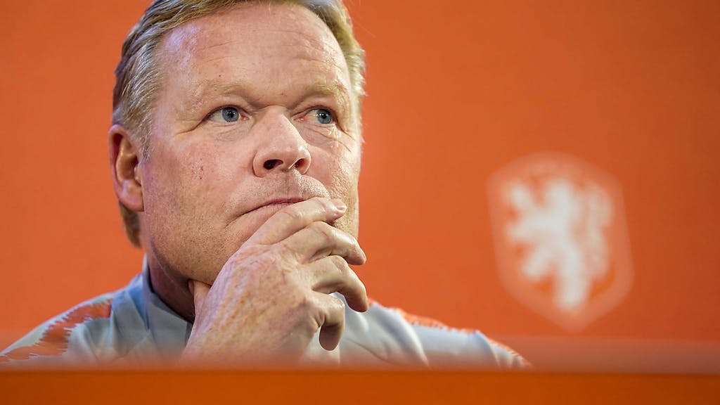 Qui était l’entraîneur du Barça en 2003-2004 ?