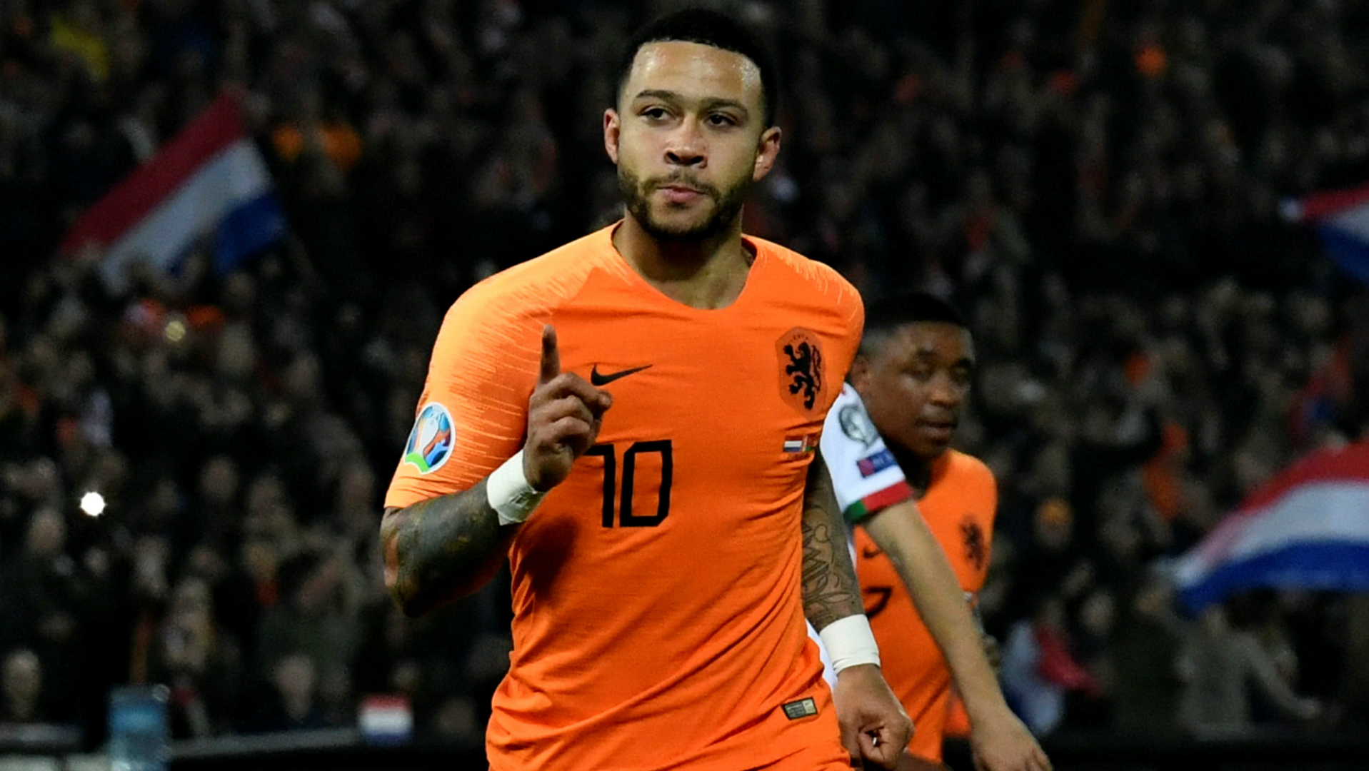 Qui est le père de Memphis Depay ?