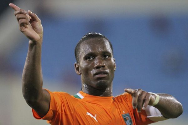 Pourquoi le match Tottenham est reporté ?