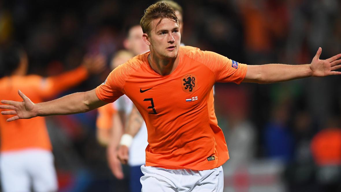 Comment meurt Ajax ?