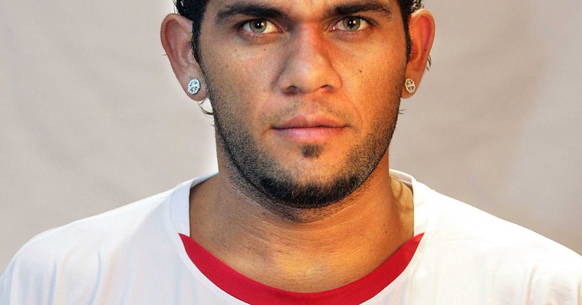 Où est Daniel Alves ?