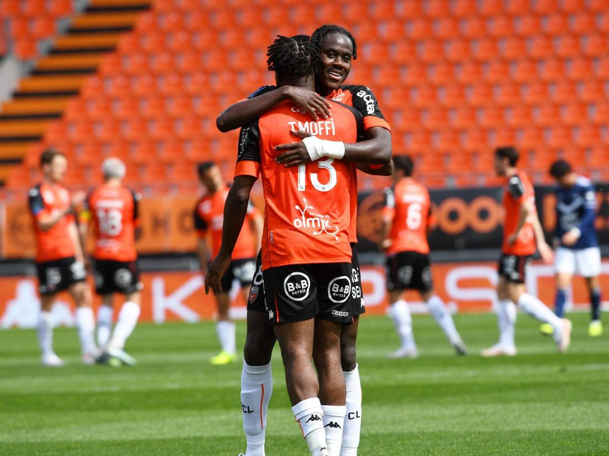 Qui est monté en Ligue 1 2020 ?