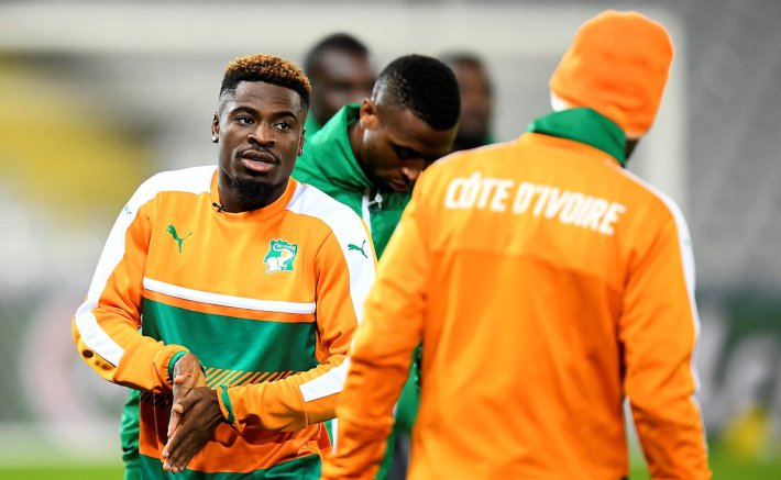 Pourquoi Dani Alves n’est pas sur FIFA ?