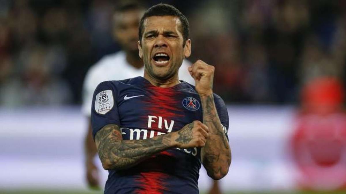 Pourquoi Dani Alves n’est pas sur FIFA ?