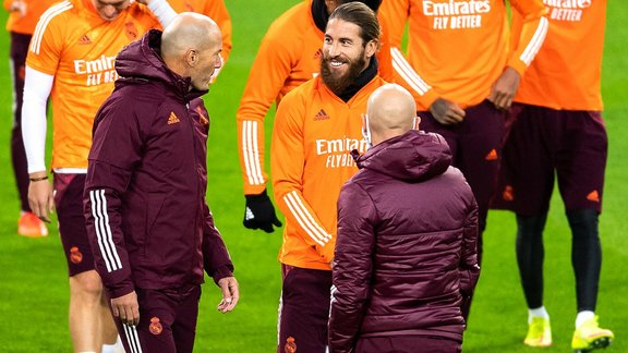 Où vit Zidane en 2021 ?