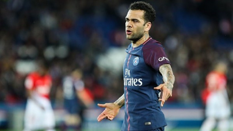 Quand Alves pourra jouer ?