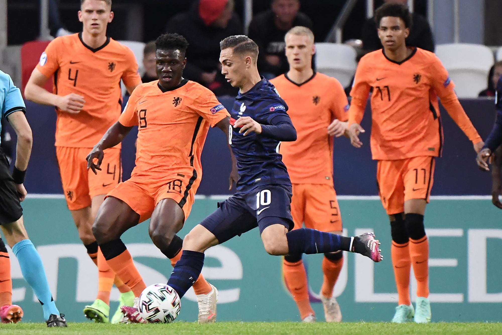 Quel est le salaire des footballeurs français ?