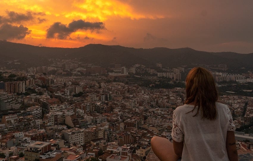 Pourquoi les touristes viennent à Barcelone ?