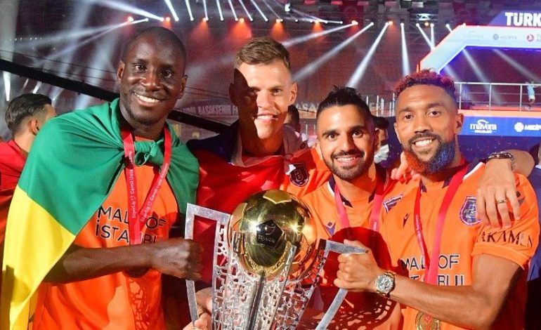 Comment s’appelle le goal de Chelsea ?