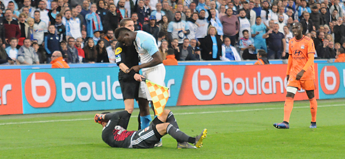 Qui a marqué les 3 buts de la finale 1998 ?