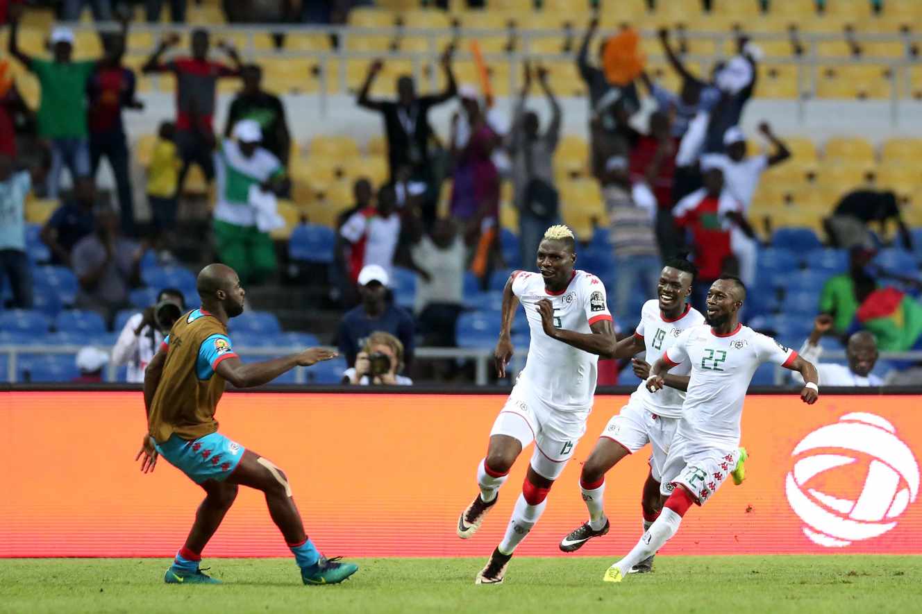 Qui a marqué les buts de la finale 1998 ?