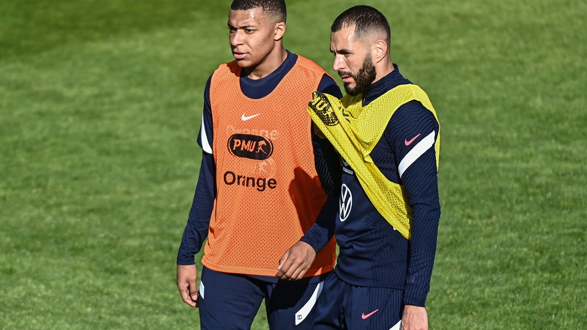 Qui est la nouvelle copine de mbappe ?