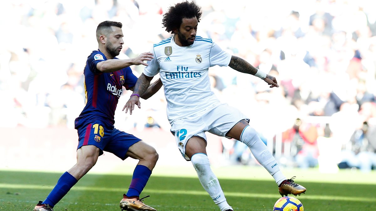 Qui est le meilleur latéral du monde 2020 2021 ?