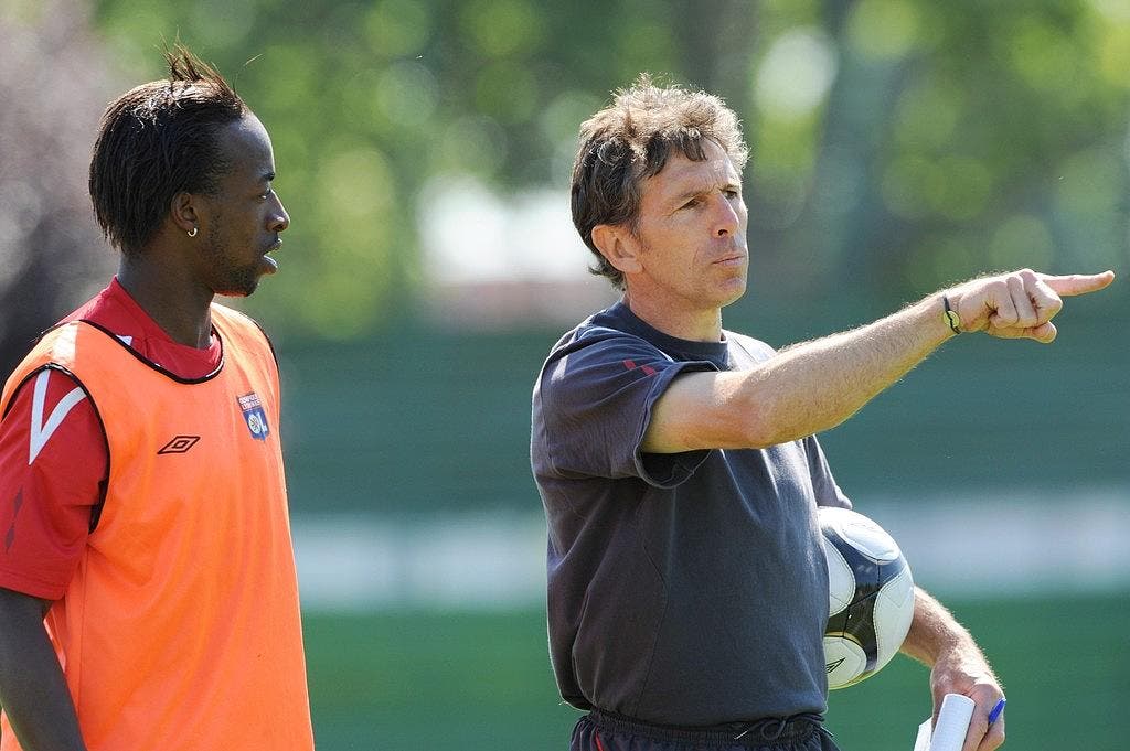 Quel est l’ancien entraîneur de Lyon ?