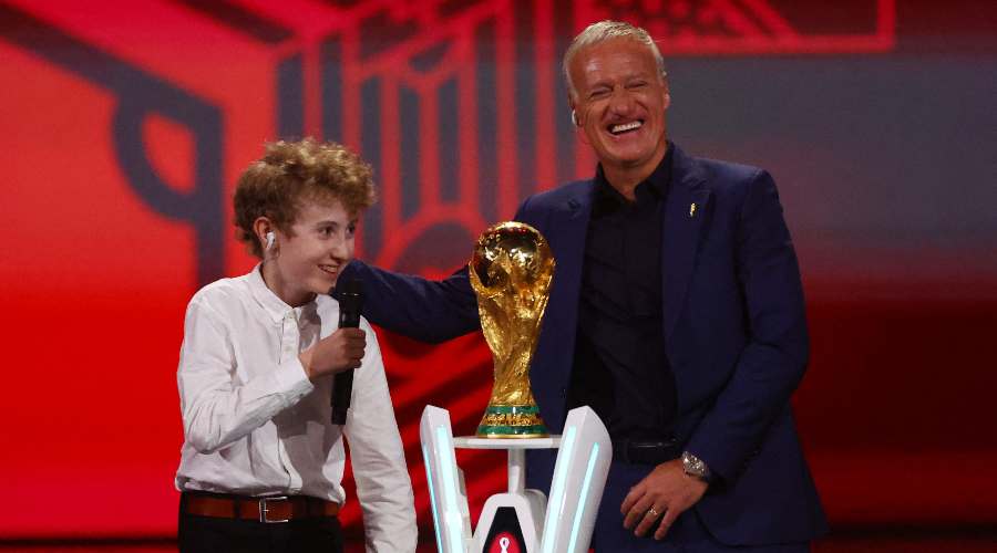 Qui étaient les supporters de Deschamps au moment du tirage au sort ?