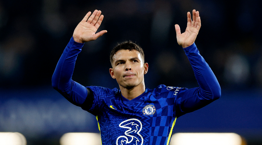 Rosen assomme Thiago Silva