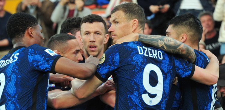 Serie A : l’Inter Milan fait pression sur l’AC Milan