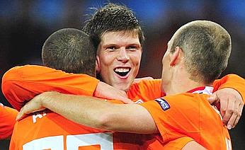 Who did Greece beat Euro 2004?