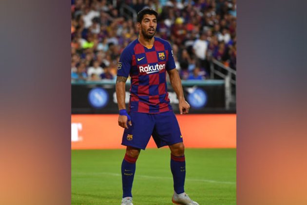 How much did barca buy Suarez?