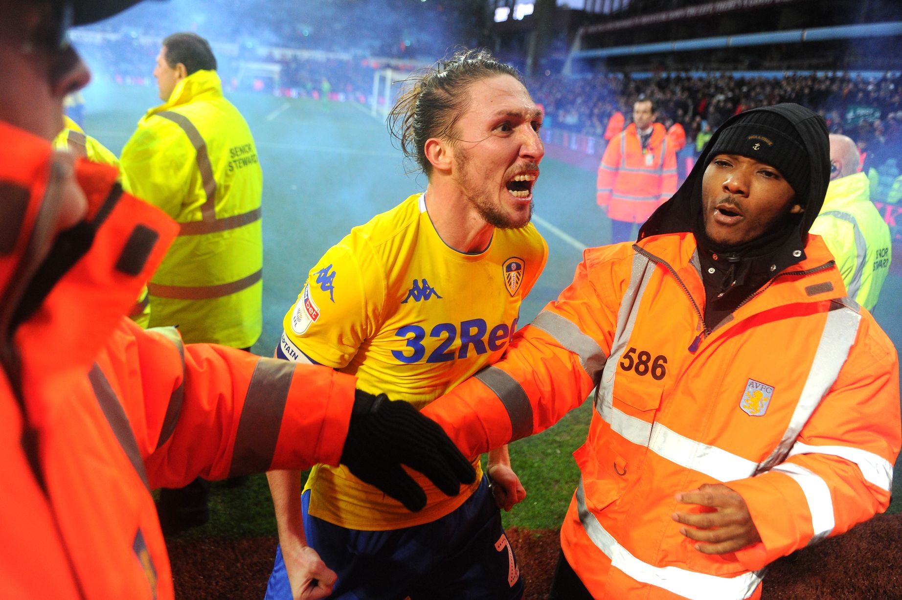 Does Luke Ayling stutter?